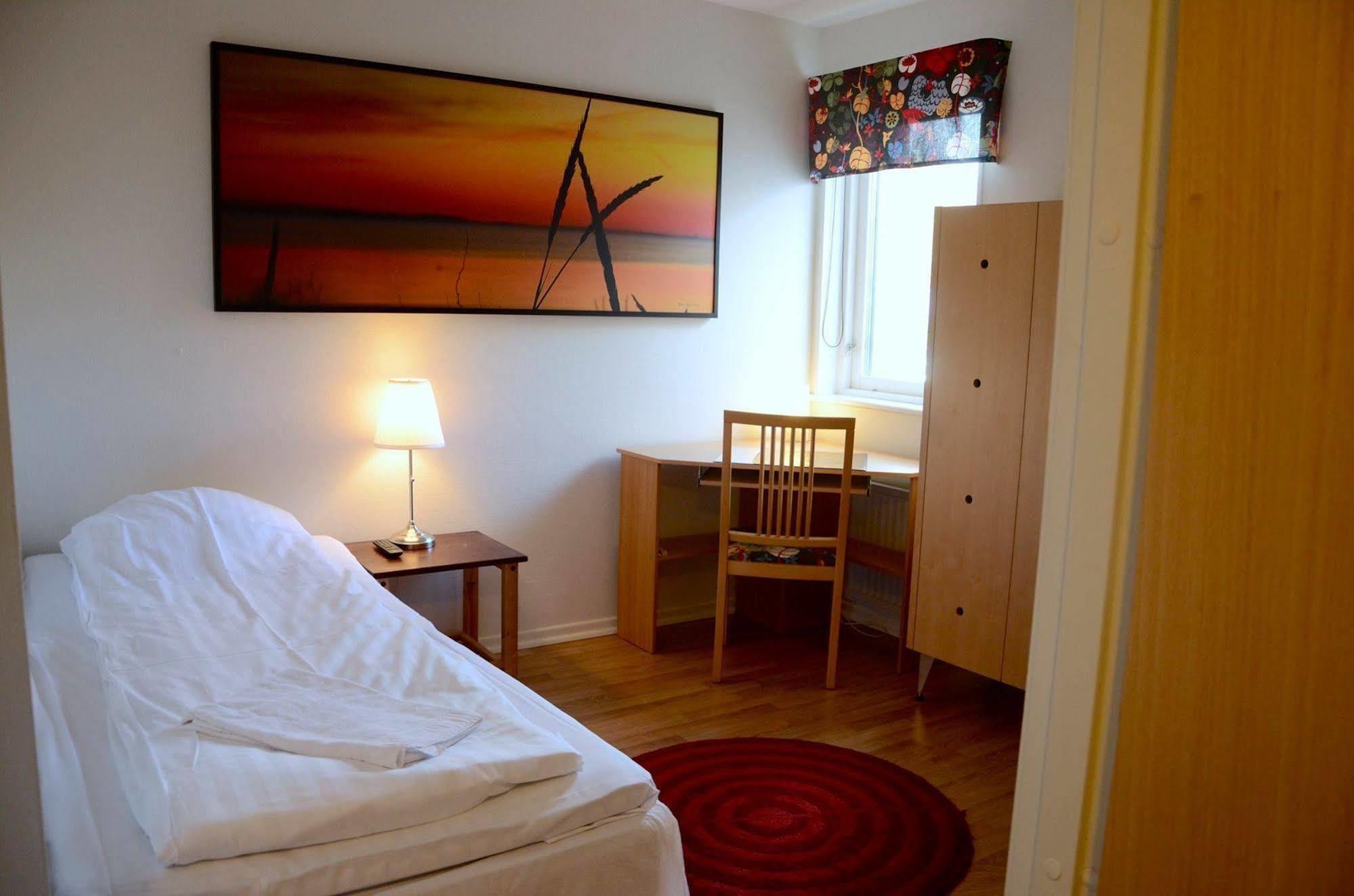 Hotell Briggen I Ahus Åhus Exterior foto
